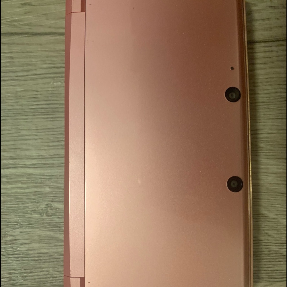 Nintendo 3DS - Picture 3 of 5